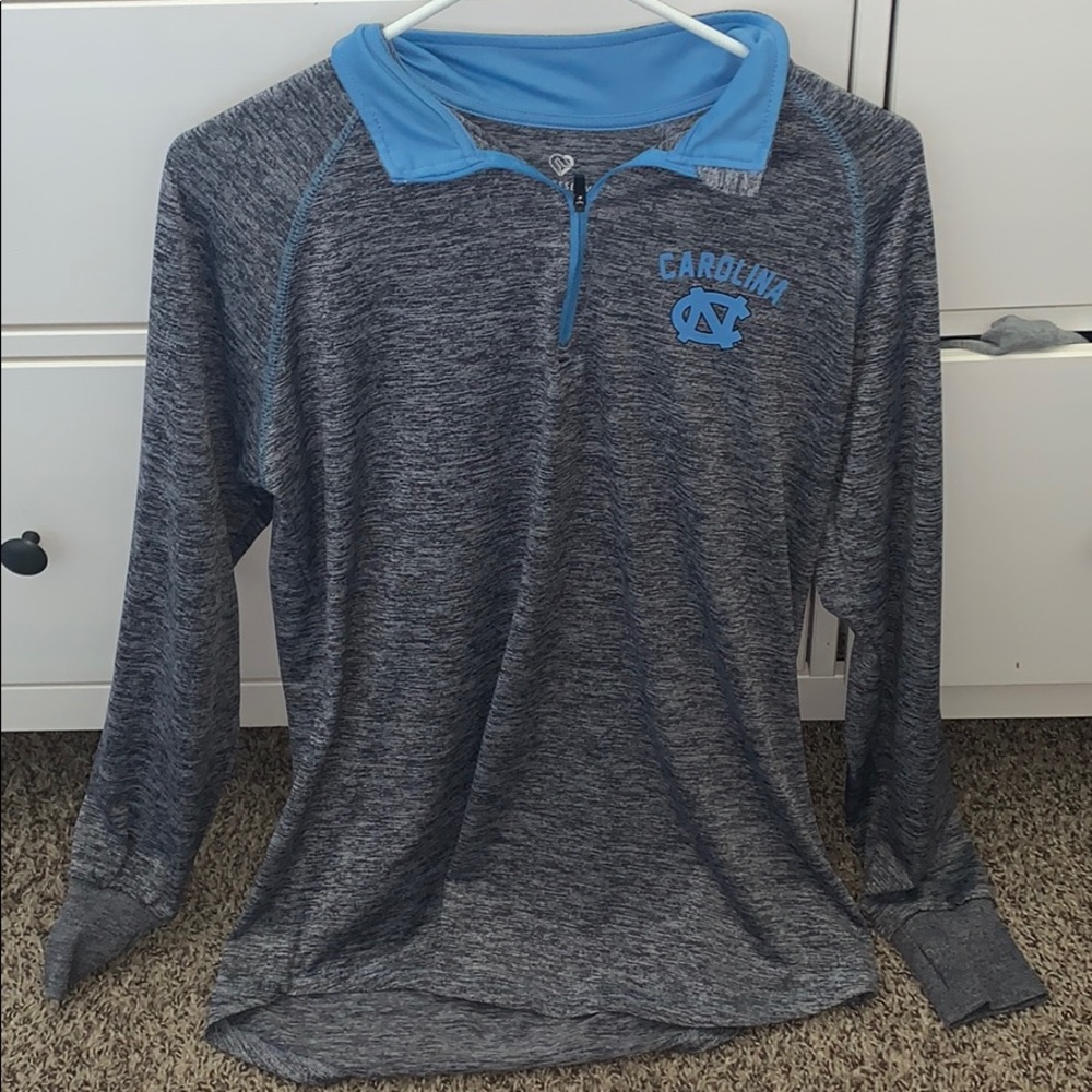 UNC quarter zip grey and light blue